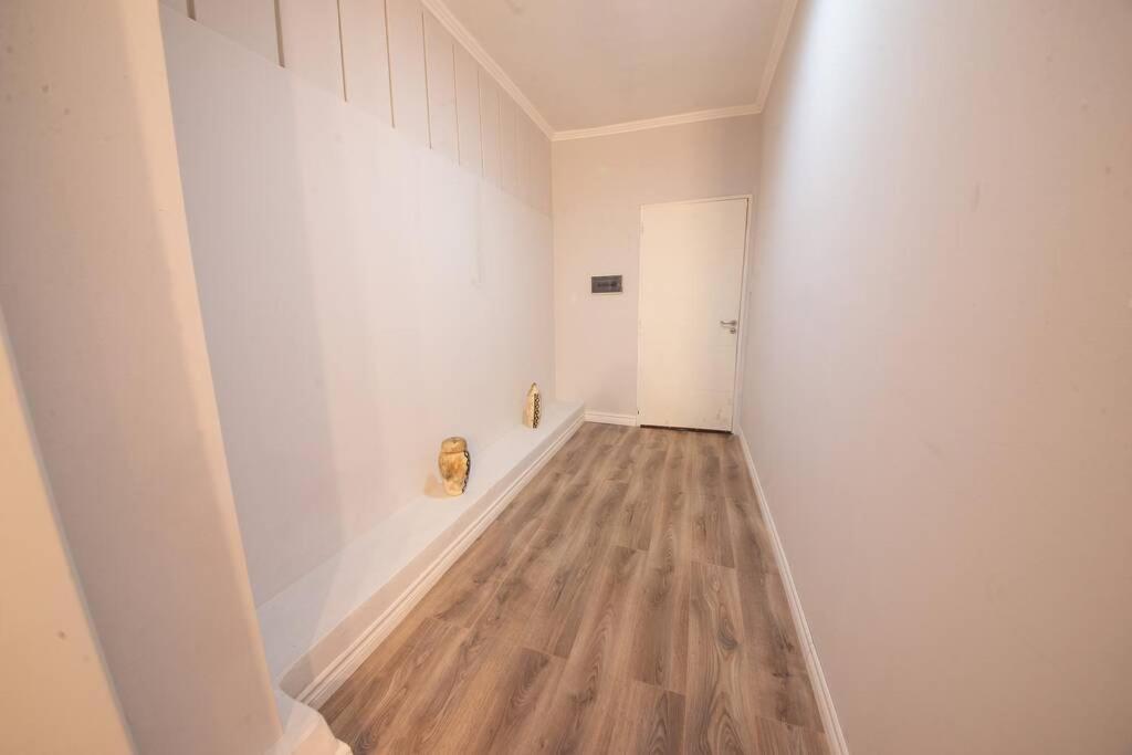 Augusta 8 Appartement Salta Buitenkant foto